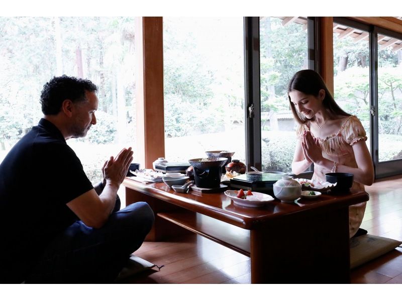 【兵庫縣川西市】源氏家族的發祥地多田神社部分區域全面出租！ ！為期一天的全面培訓課程，您將直接從世界頂級居合道大師 Isao Machii 學習武士武術！の紹介画像
