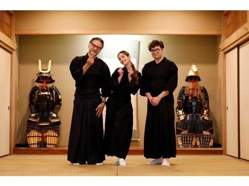 【兵庫縣川西市】源氏家族的發祥地多田神社部分區域全面出租！ ！為期一天的全面培訓課程，您將直接從世界頂級居合道大師 Isao Machii 學習武士武術！の紹介画像