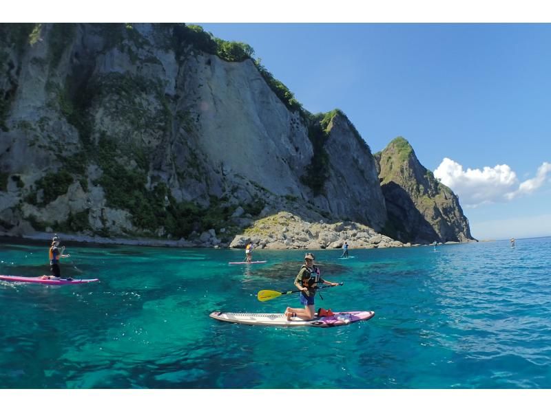 [Hokkaido, Yoichi] Blue Cave SUP cruising at Shakotan! Photo data include! (SIJ certified school)