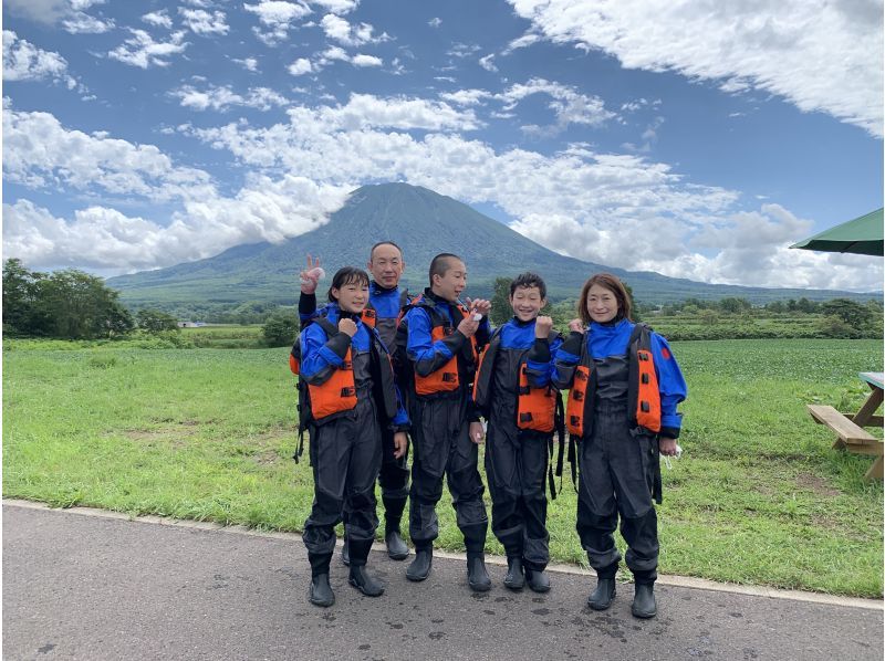 【北海道・ニセコ】ニセコラフティングツアー（写真データプレゼント！）の紹介画像