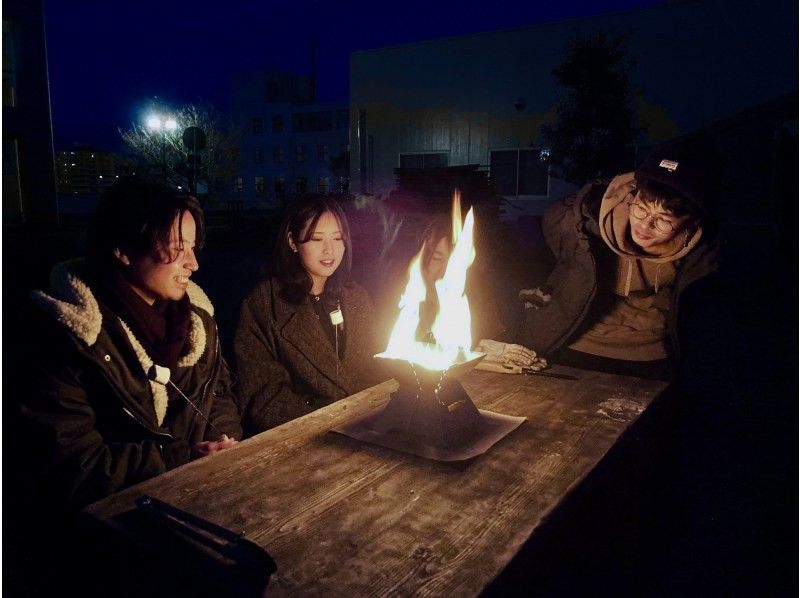 [เฮียวโกะ/Tanba Sasayama] ค้นคว้าฟรีในช่วงปิดเทอมฤดูร้อนในเดือนสิงหาคม! การประชุมสังเกตการณ์กองไฟกองไฟต่างๆ! กิจกรรมสำหรับเด็ก｜วางแผนด้วยการตั้งแคมป์の紹介画像