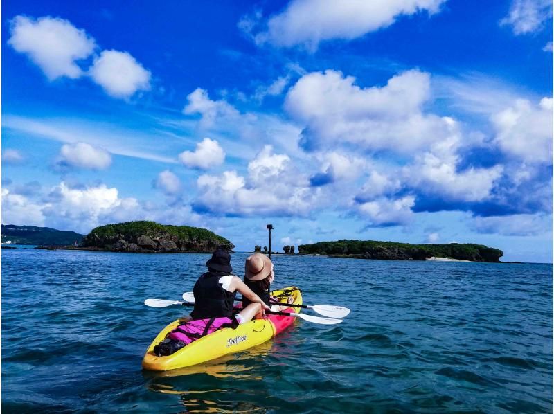 【沖縄・久米島 ファミリー限定貸切プラン】家族貸切無人島カヤックツアー　シュノーケリングも可。(小学生以下のお子様連れ限定の完全貸切)の紹介画像