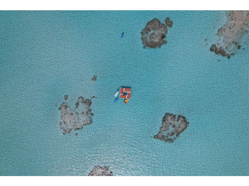 [與論島] ☆百合濱和海上基地之間的海上活動☆可以搭乘獨木舟、sup和香蕉船！ ☆老字號海上活動店の紹介画像