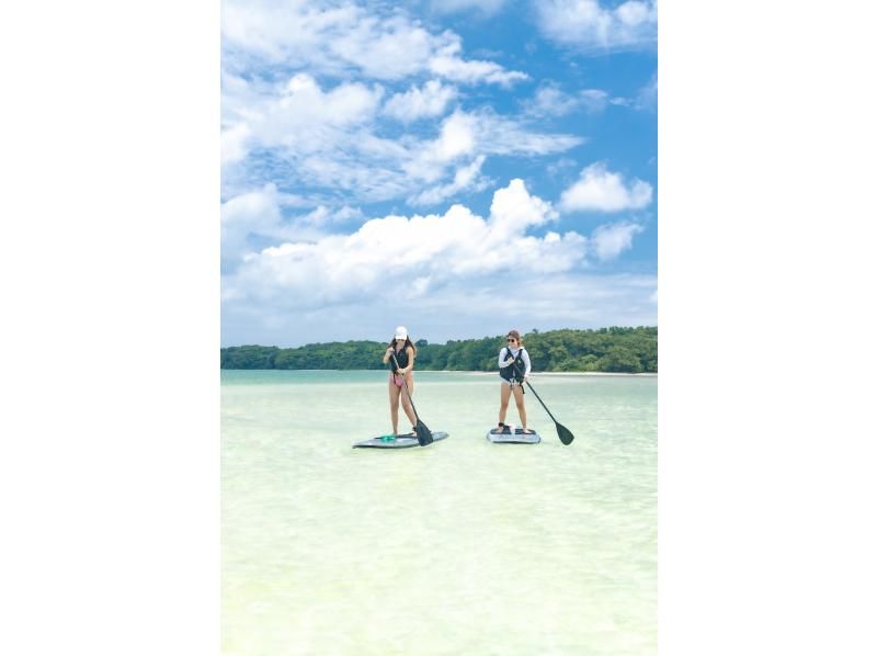 Super Summer Sale 2024 [Ishigaki Island/Kabira Bay] Fully-private tour at this price! Clear Sap experience tour! Free photo data ♪ Instagram-worthy with a 360° camera ♪の紹介画像