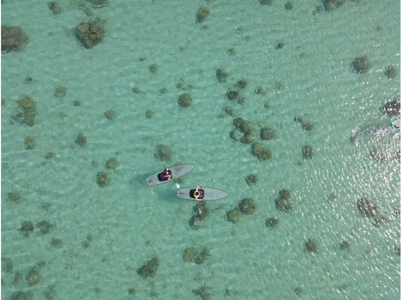 奄美大島【当日予約可能】クリアSUP（90分）※ドローン空撮等写真の無料プレゼントあり※お1人様もお任せ下さい☆の紹介画像