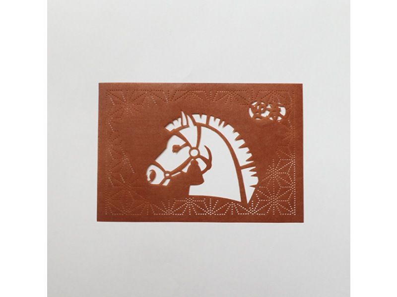 [โตเกียว อาซากุสะ] ย้อมการ์ดและโปสการ์ดปีใหม่ด้วยลายฉลุอิเสะの紹介画像