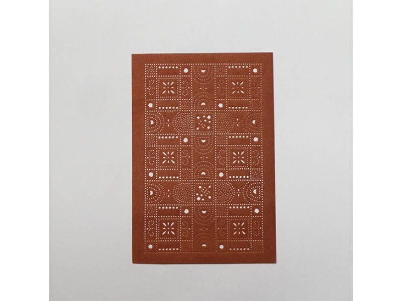 [โตเกียว อาซากุสะ] ย้อมการ์ดและโปสการ์ดปีใหม่ด้วยลายฉลุอิเสะの紹介画像