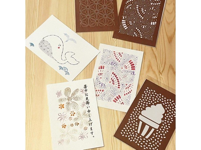 [โตเกียว อาซากุสะ] ย้อมการ์ดและโปสการ์ดปีใหม่ด้วยลายฉลุอิเสะの紹介画像