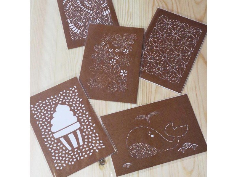 [โตเกียว อาซากุสะ] ย้อมการ์ดและโปสการ์ดปีใหม่ด้วยลายฉลุอิเสะの紹介画像