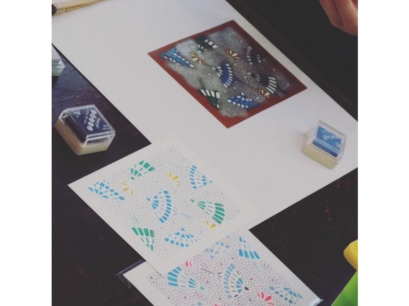 [โตเกียว อาซากุสะ] ย้อมการ์ดและโปสการ์ดปีใหม่ด้วยลายฉลุอิเสะの紹介画像