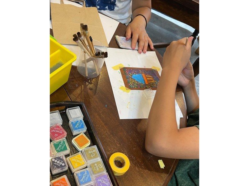 [โตเกียว อาซากุสะ] ย้อมการ์ดและโปสการ์ดปีใหม่ด้วยลายฉลุอิเสะの紹介画像