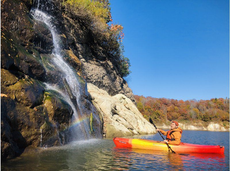 [Yamagata, Lake Shirakawa]  2 hours guided canoe tour with photo gift! Beginner and family welcome!