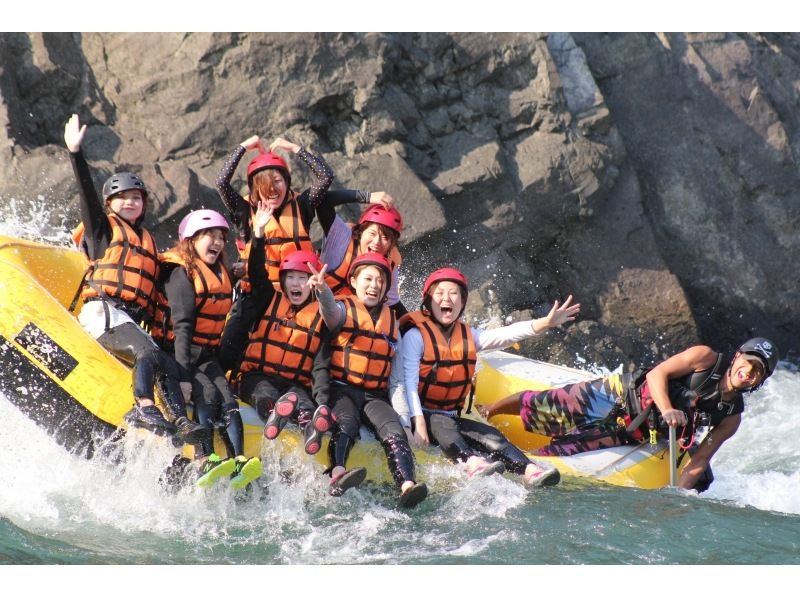 [Kumamoto, Kuma River] One of Japan's three major rapids! Rafting experience on the Kuma River (rapid AM course) with BBQの紹介画像