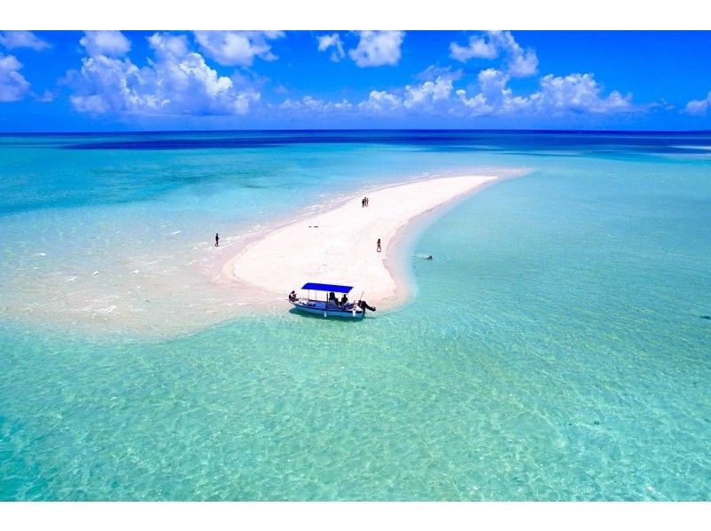 [Miyakojima 1-day retreat] Go by boat! The elusive Uni Beach & mangrove kayaking & island banana viewing experience (with island banana smoothie)の紹介画像