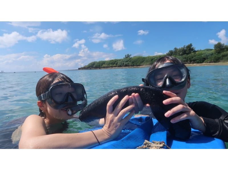 [Okinawa Oujima] "Only one group" Complete charter system ☆ Happy experience! A luxury plan of SUP & snorkel on a remote island that can be reached by car! High-definition camera photo present!の紹介画像