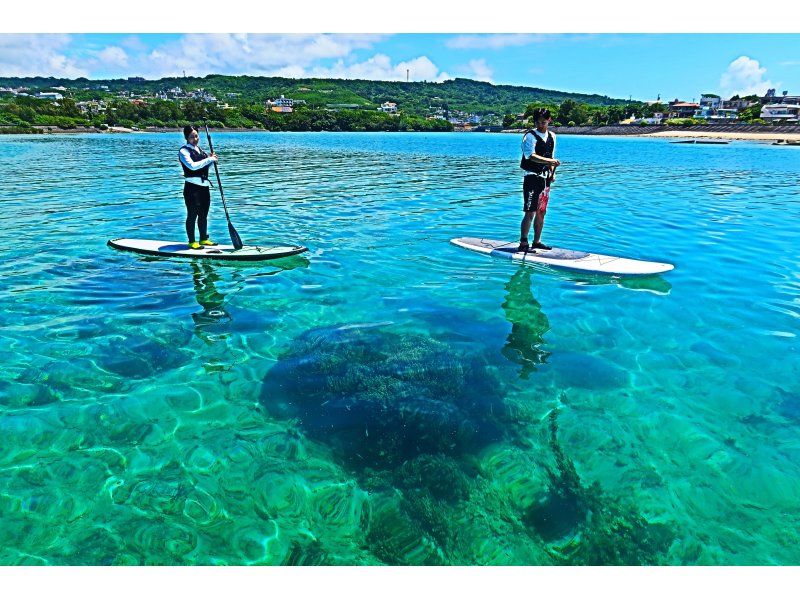 【沖縄・奥武島】“1組のみ”完全貸切制☆幸せ体験！車で行ける離島でSUP & シュノーケルの贅沢プラン！高画質カメラの写真プレゼント！の紹介画像