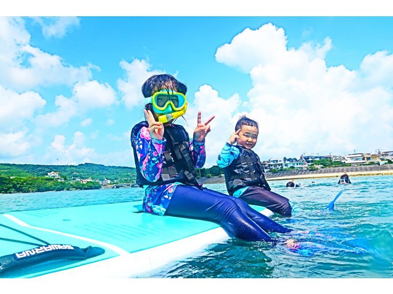 【沖縄・奥武島】“1組のみ”ガイド完全貸切制☆幸せ体験！車で行ける離島でSUP & シュノーケルの贅沢プラン！高画質カメラの写真プレゼント！の紹介画像