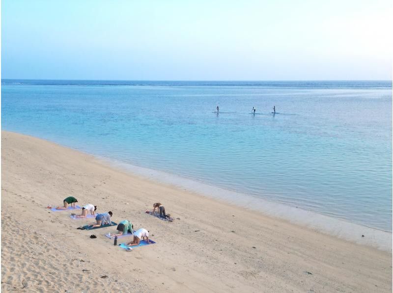 [Miyakojima Yoga 60 minutes] {Sunrise or Sunset} Beginners welcome! Spend some time relaxing in the great outdoors♪ Location can be discussed!の紹介画像