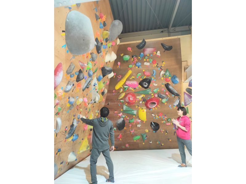 [Okayama/Kurashiki] <Sundays and holidays> No time limit! Free start time! The prefecture's only beginner/kids priority area! Bouldering experience with beginner lesson ♪の紹介画像