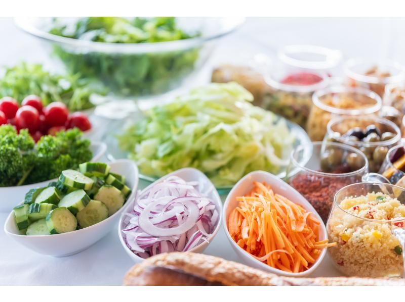 ★ 可以選擇主菜的新方案 ★ [Kobe Grill & Salad Bar Cruise ■午餐或暮光或夜間]附贈軟飲料♪の紹介画像