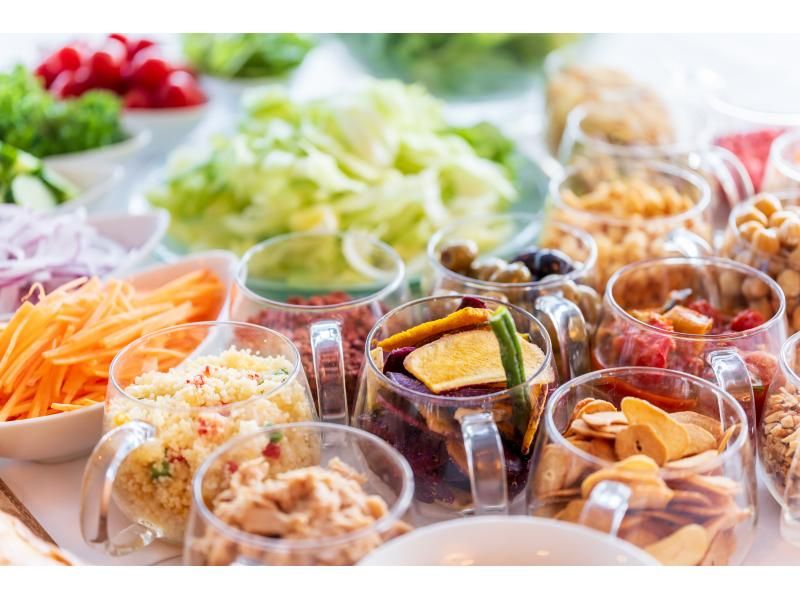 ★ 可以選擇主菜的新方案 ★ [Kobe Grill & Salad Bar Cruise ■午餐或暮光或夜間]附贈軟飲料♪の紹介画像