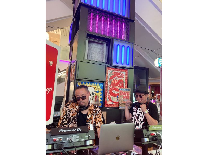 [Osaka/Shinsaibashi] DJ performance at a commercial facility in the center of Osaka city