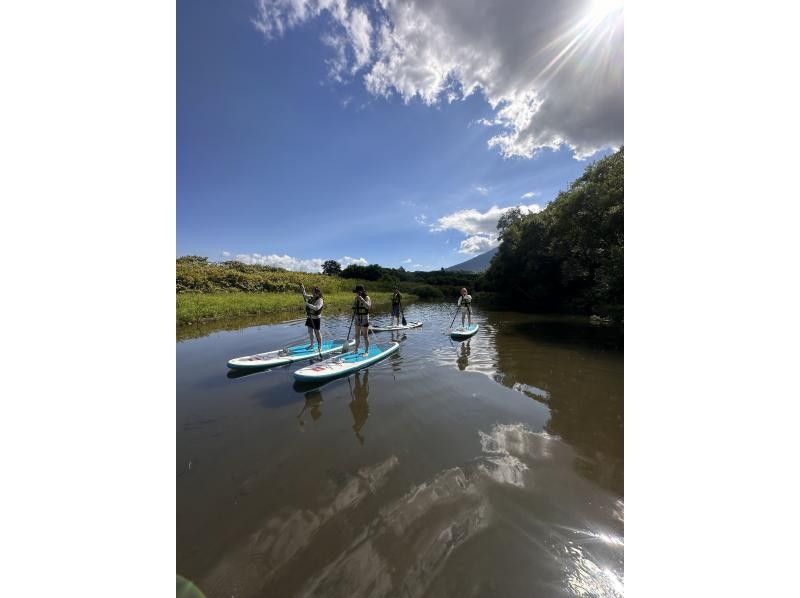 【北海道・ニセコ】SUPで行く羊蹄山丸見え秘境クルージングの紹介画像