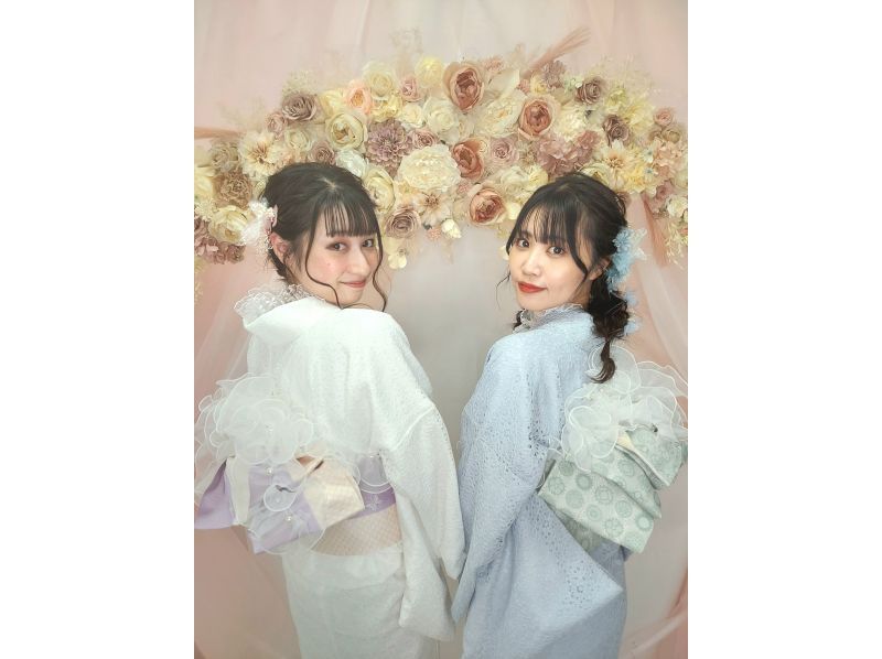 SALE! [Tokyo, Asakusa] Choose your favorite kimono and stroll around Asakusa! Kimono rental plan from ￥3,300♪ Unlimited choice of trendy kimonos!の紹介画像