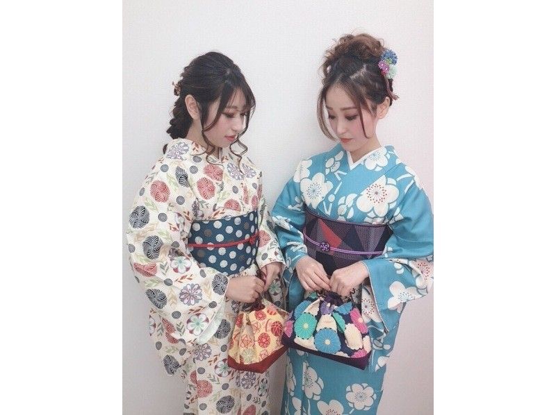 SALE! [Tokyo, Asakusa] Choose your favorite kimono and stroll around Asakusa! Kimono rental plan from ￥3,300♪ Unlimited choice of trendy kimonos!の紹介画像