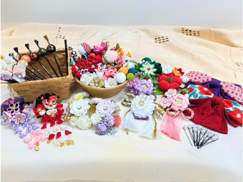 Osaka Kimono Rental 1-Day Plan (Hairstyle Included, Unlimited Hair Accessories)の紹介画像