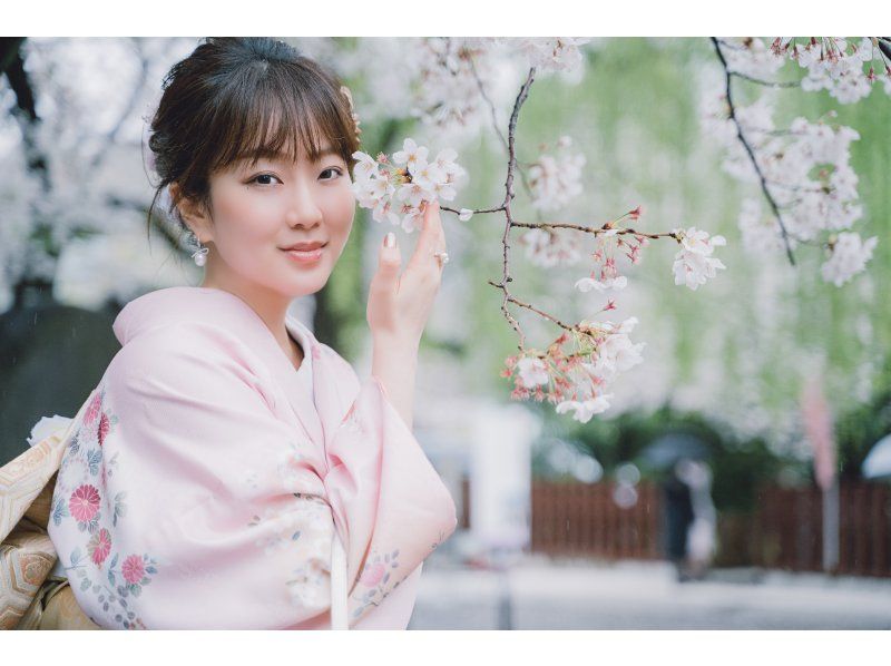 [Tokyo Sensoji Temple] HANAYAKA offers a popular hairstyle free full-scale kimono experienceの紹介画像