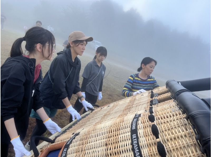 【東北・山形】やまがた雲海気球フライト体験★穏やかな山形の朝に！ファミリーで、友達と、夏の思い出づくり（日曜開催）の紹介画像