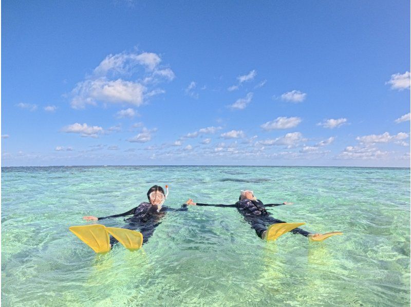 【春休み・GW先取り】宮古島ウミガメシュノーケル《ファミリー・学生》★5歳〜大人まで★高画質写真・動画無料＆手ぶらで参加の紹介画像