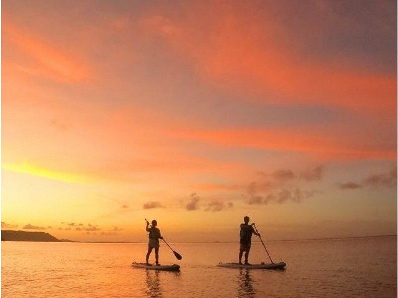 [冲绳，宫古岛]仅限一团的私人旅游！在SUP上欣赏美丽的日落〜日落SUP之旅の紹介画像