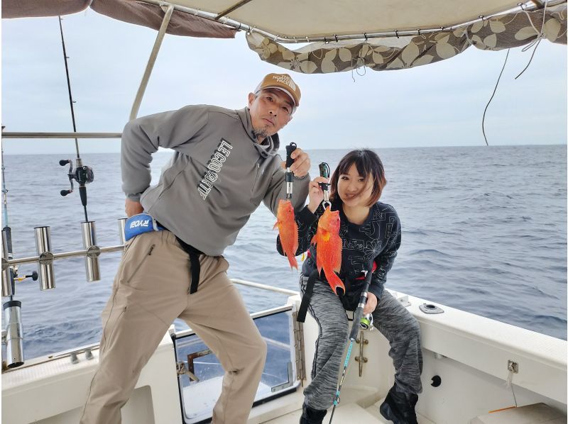 [Okinawa, Itoman] Cruiser charter for 3 hours of fishing experience / equipment included / extension possibleの紹介画像