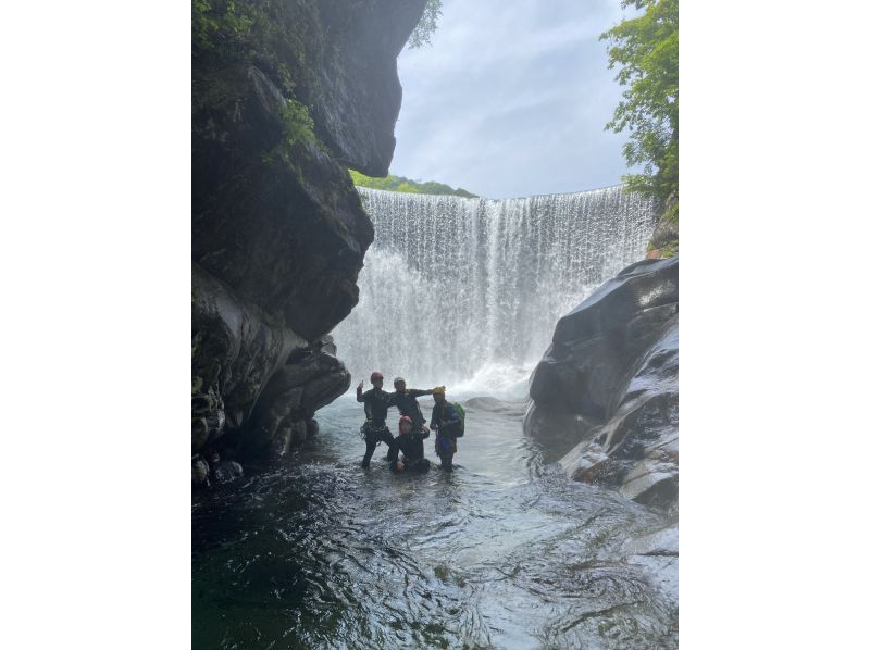 [Gunma Minakami] Canyoning at the famous peak Tanigawadake! Nishi Kurosawa course!