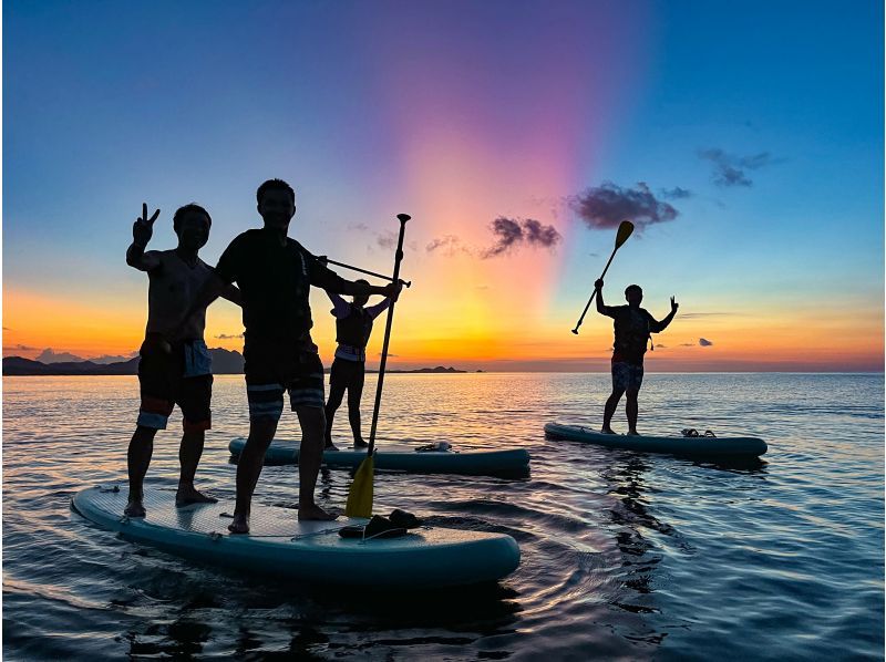 [Ishigaki Island] ★Private tour limited to one group★《The most spectacular view on Ishigaki Island》Sunset SUP✨We are confident that you will be glad you came here!の紹介画像