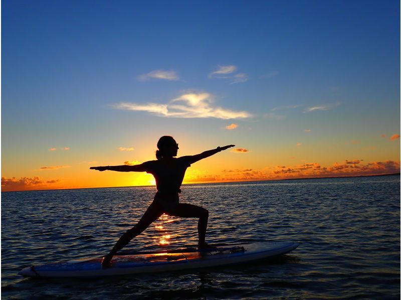 [Miyakojima/Evening] Sunset SUP or canoe ★ Very popular activity ★ Instagram-worthy ★ Photo data gift! Beginners welcome!の紹介画像