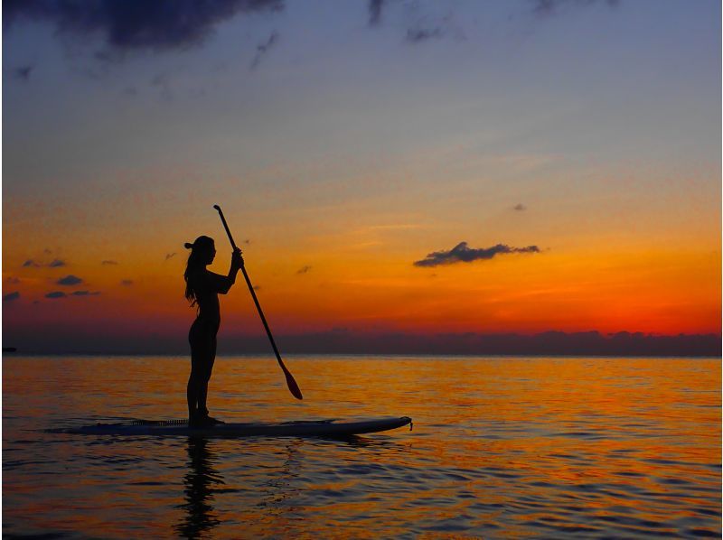 [Miyakojima/Evening] Sunset SUP or canoe ★ Very popular activity ★ Instagram-worthy ★ Photo data gift! Beginners welcome!の紹介画像