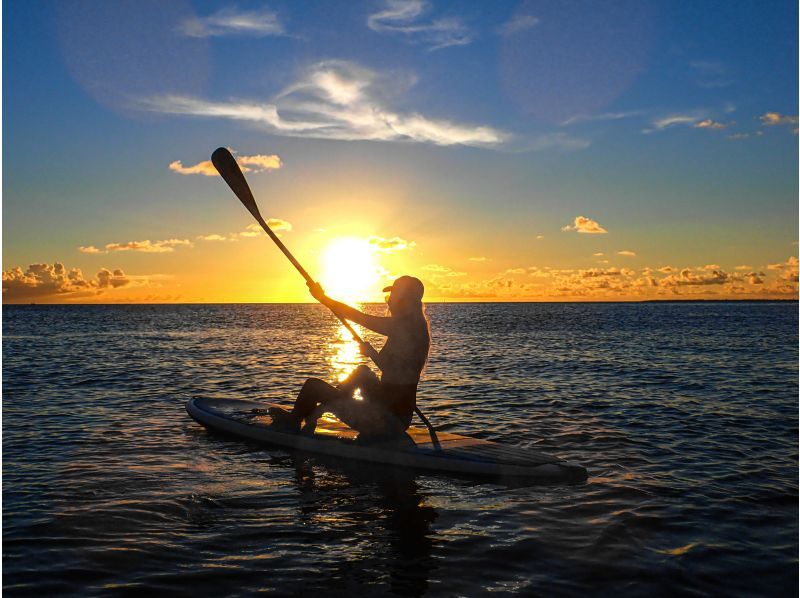 [Miyakojima/Early morning] The best sunrise SUP or canoeing ★ A relaxing and moving experience from the morning ★ Free photos ★ The best morning ★ Empty-handed participation OK!の紹介画像