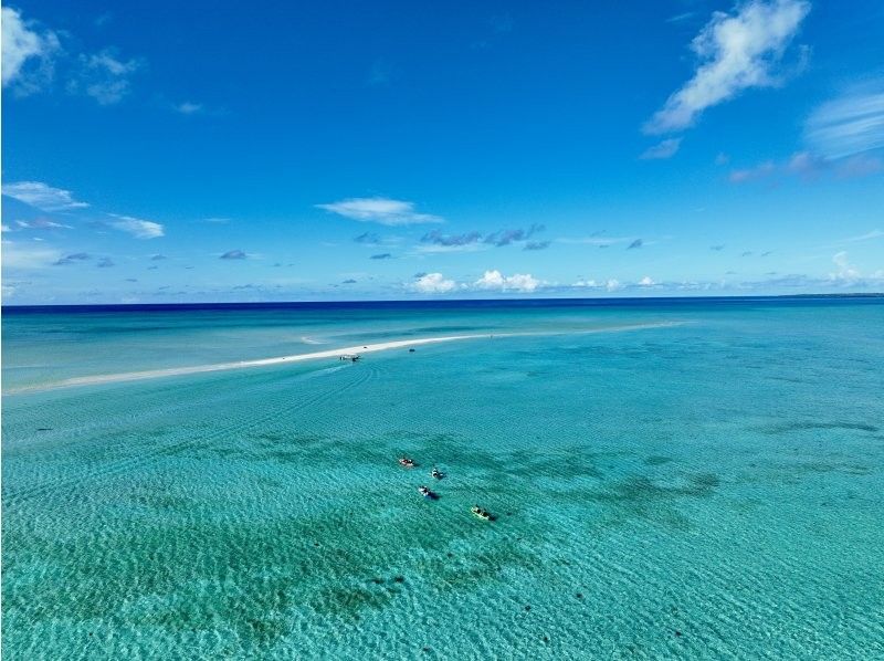 宮古島出身ガイドがご案内！！幻の島『　ユ　ニ　の　浜　』カヤックツアー♪無料ドローン撮影も！通年開催（約2時間）【沖縄・宮古島】の紹介画像