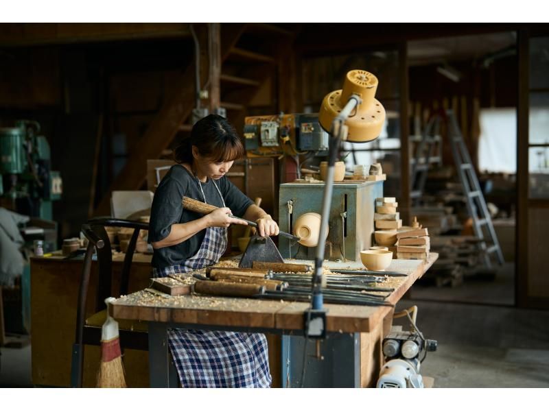 [GEMBA Monozukuri Expo 2023] Create your own bowl with a glimpse of the work of a stoic woodturnerの紹介画像