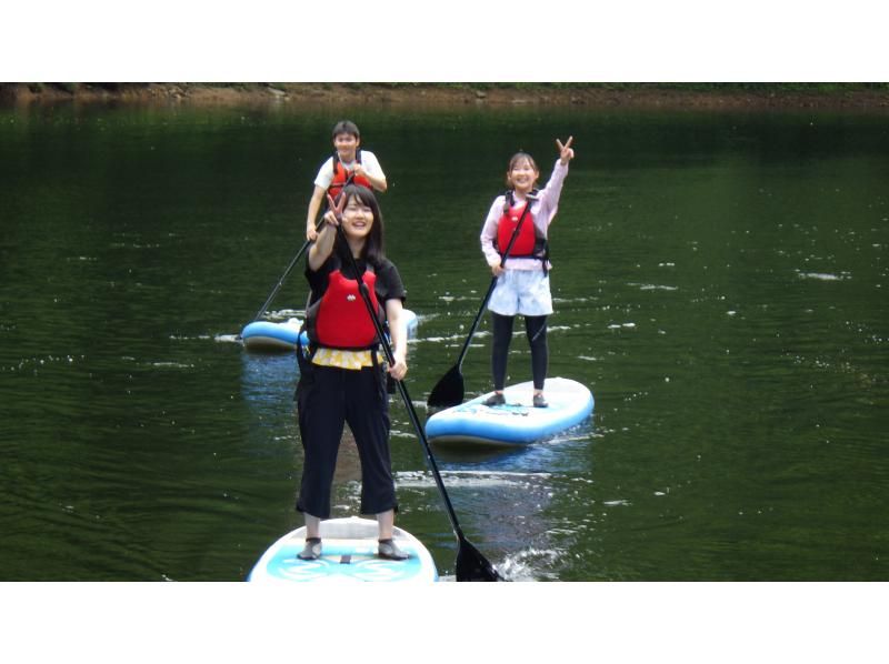 SUP tour [Gunma/Minakami] Would you like to enjoy a SUP tour at Lake Minakami? Activities that children can tryの紹介画像