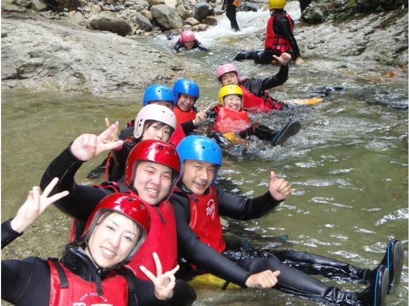 [Gunma/Minakami] Canyoning advanced FOX course half-day plan ♪ Canyoning down a 20m waterfall Challenger wanted ❣ [Drink service included]の紹介画像