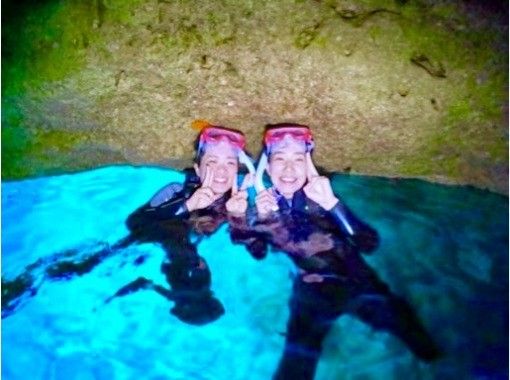 【沖縄恩納村・青の洞窟シュノーケル】家族、カップル、友達みんなで楽しもう☆一人参加も大歓迎(*^^*)当日予約可能! 【沖縄恩納村・青の洞窟シュノーケル】家族、カップル、友達みんなで楽しもう☆一人参加も大歓迎(*^^*)当日予約可能!