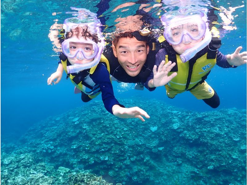 【石垣島】船で行く♪ウミガメシュノーケリングコースF《GoProレンタル無料！》【半日コース/PM】の紹介画像