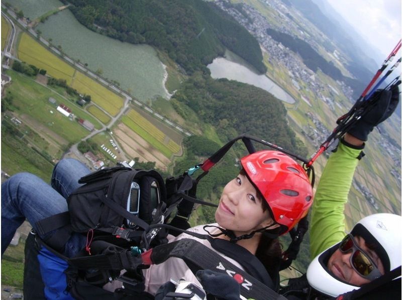 面向入境游客 [京都/龟冈] 滑翔伞体验 470m “双人飞行课程” 欢迎初学者！提供免费交通！の紹介画像