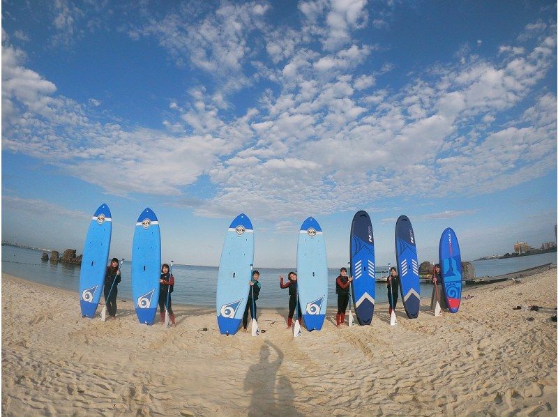 超级夏季促销 2024 [冲绳/北谷] SUP 冲浪板租赁长达 12 小时！自由自在地畅游冲绳的大海<有当地优惠券>の紹介画像