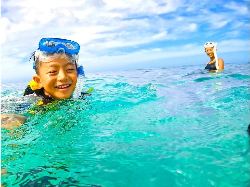 [Miyakojima/Private] Charter sea turtle snorkeling! Sea turtle encounter rate continues to be 100%! [Equipment rental & free photos!]の紹介画像