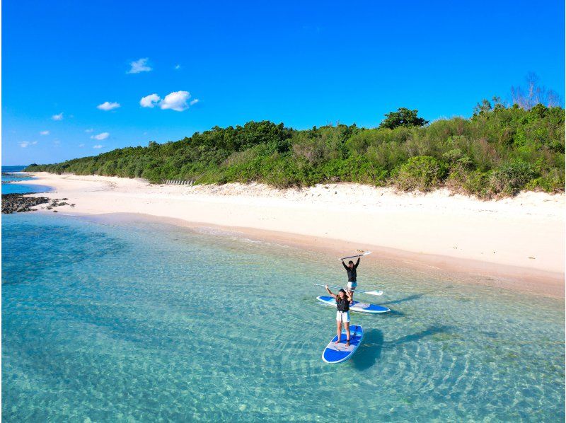 [Sure to look great on social media] SUP on the stunning Miyako blue beach! ★Popular activity★Photo gift! ★Beginners welcome! ★の紹介画像